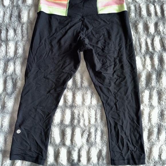 Reversible Lululemon Leggings - Picture 5 of 5
